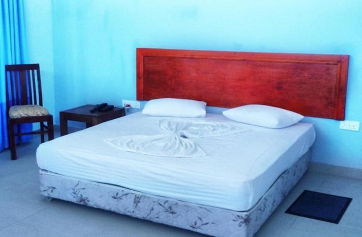 Rani Beach Resorts Negombo Rom bilde